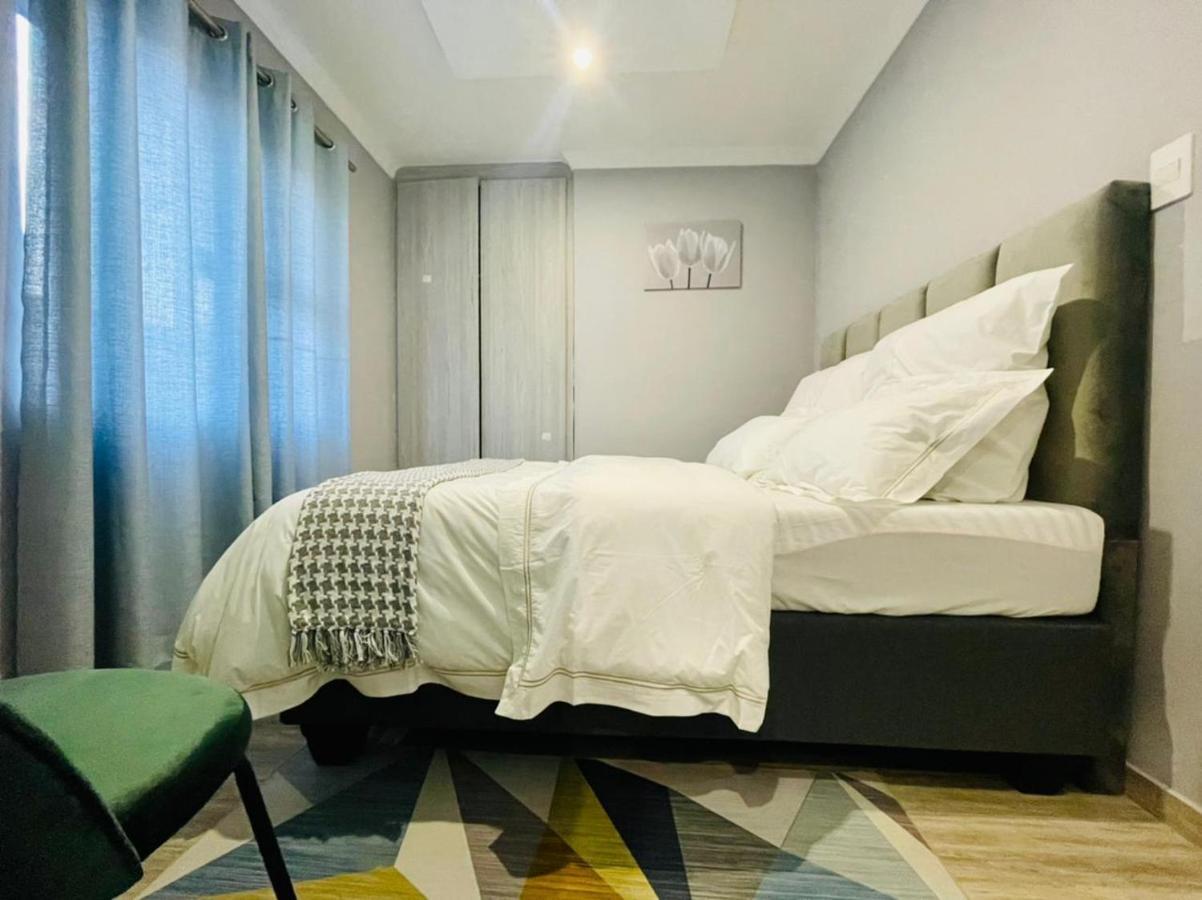 Cozier Glitz Villa Fokváros Kültér fotó