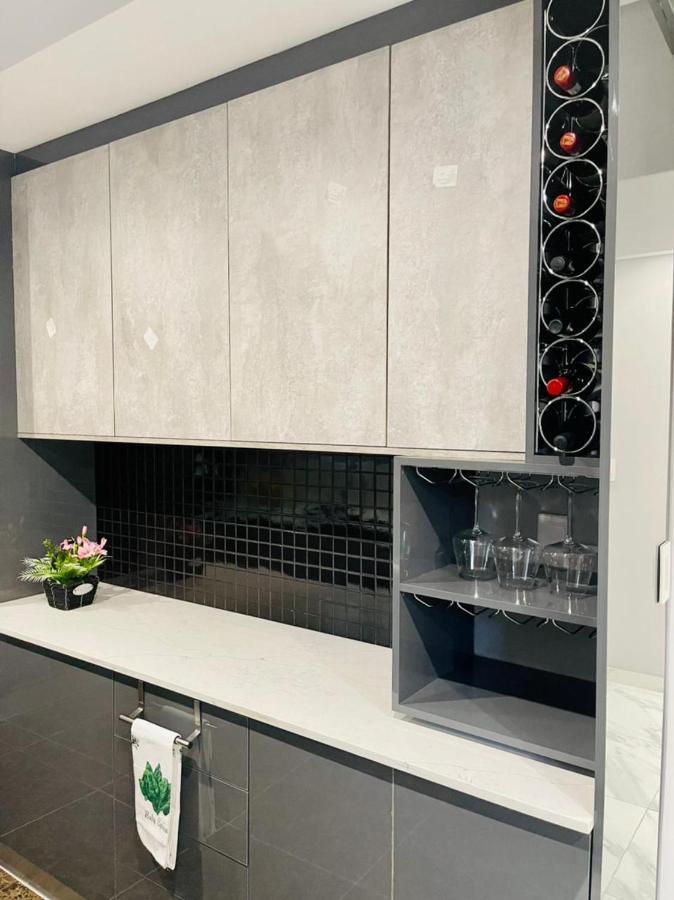 Cozier Glitz Villa Fokváros Kültér fotó